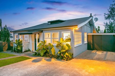 Photo of property in 21 Powell Street, Avondale, Auckland, 1026