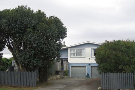 Photo of property in 27 Teoti Street, Paraparaumu Beach, Paraparaumu, 5032