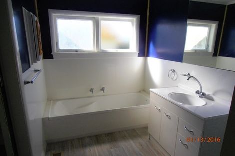 Photo of property in 61 Studholme Street, Morrinsville, 3300