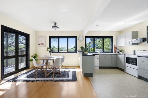 Photo of property in 1/31 Volga Street, Island Bay, Wellington, 6023