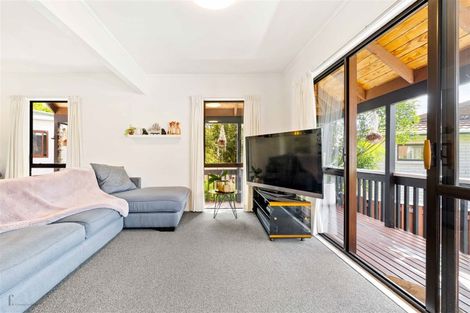 Photo of property in 2/6 Sturm Avenue, Massey, Auckland, 0614