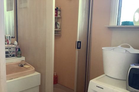 Photo of property in 24 Dunstan Street, Clyde, 9330