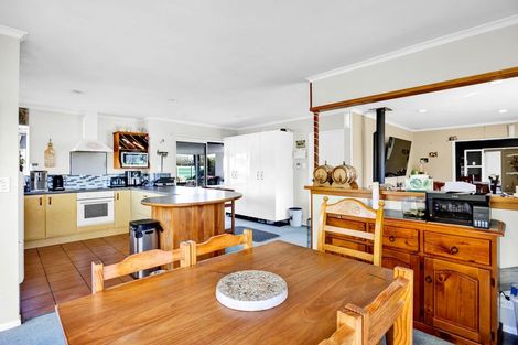 Photo of property in 1284 Mountain Road, Inglewood, 4389