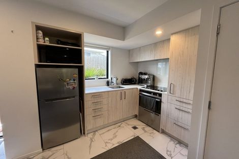 Photo of property in 5/45 Vera Road, Te Atatu South, Auckland, 0610