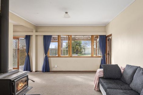 Photo of property in 38 Dickens Street, Owhata, Rotorua, 3010