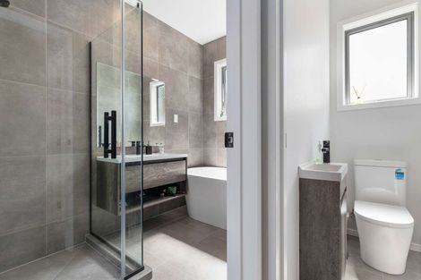 Photo of property in 95 Nobilo Road, Kumeu, 0810