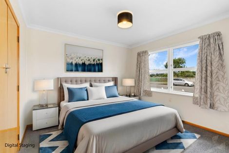 Photo of property in 34 Queenwood Road, Levin, 5510