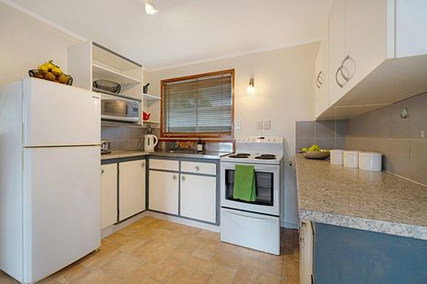 Photo of property in 3/1a Divich Avenue, Te Atatu South, Auckland, 0610