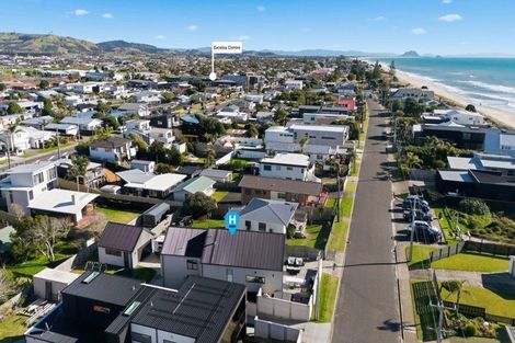 Photo of property in 56 Karewa Parade, Papamoa Beach, Papamoa, 3118
