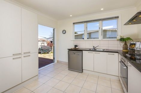 Photo of property in 30a Ranfurly Street, Trentham, Upper Hutt, 5018