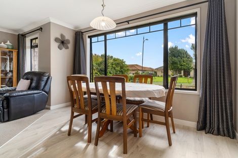 Photo of property in 14 Bellbird Rise, Pyes Pa, Tauranga, 3112