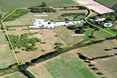 Photo of property in 43 School Road, Te Horo, Otaki, 5582