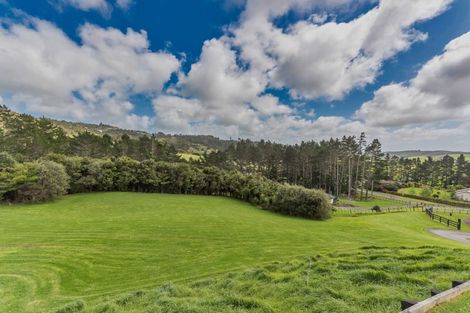 Photo of property in 66 Manuka Grove, Helensville, 0875