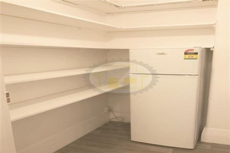 Photo of property in 42 Manor Place, Dunedin Central, Dunedin, 9016