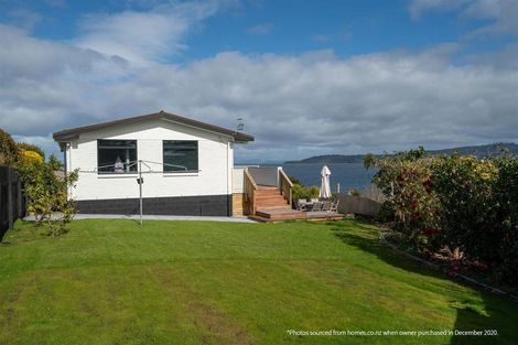 Photo of property in 14 Hinerau Grove, Waipahihi, Taupo, 3330