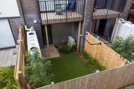 Photo of property in 5/3234 Great North Road, New Lynn, Auckland, 0600