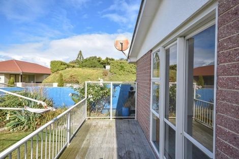 Photo of property in 31 Cliffs Road, Saint Clair, Dunedin, 9012