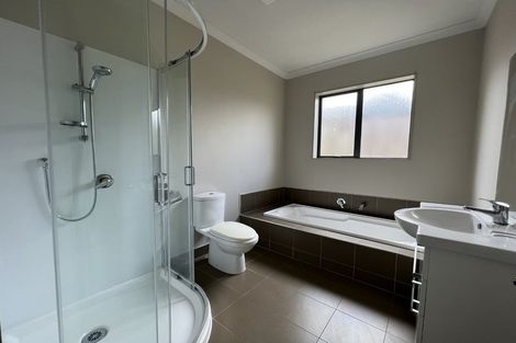 Photo of property in 250 Royal Road, Massey, Auckland, 0614