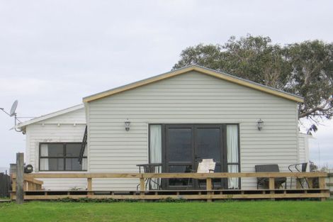 Photo of property in 16 Harbour Street Foxton Horowhenua District