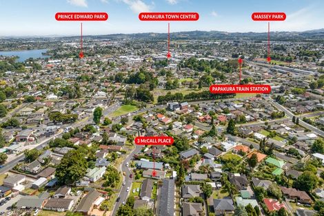 Photo of property in 3 Mccall Place, Opaheke, Papakura, 2113