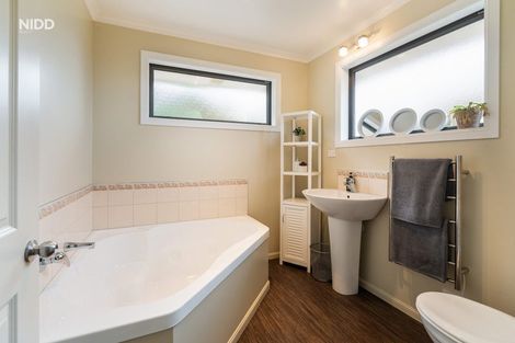 Photo of property in 50 Ellesmere Street, Ravensbourne, Dunedin, 9022