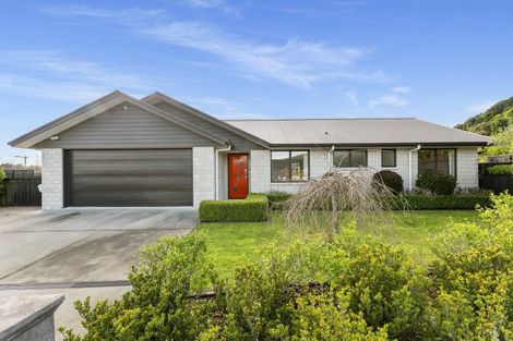 Photo of property in 3 Ellesmere Close, Pyes Pa, Tauranga, 3112