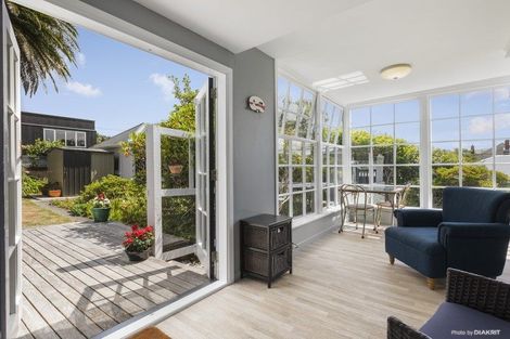 Photo of property in 84 Campbell Street, Karori, Wellington, 6012