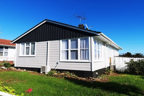 Photo of property in 80 Caravelle Close, Mangere, Auckland, 2022