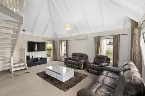 Photo of property in 7 Fenchurch Grove, Stokes Valley, Lower Hutt, 5019