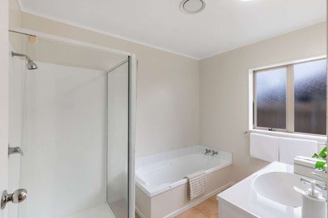 Photo of property in 6 Stardon Place, Favona, Auckland, 2024