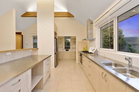Photo of property in 340 Ilam Road, Bryndwr, Christchurch, 8053