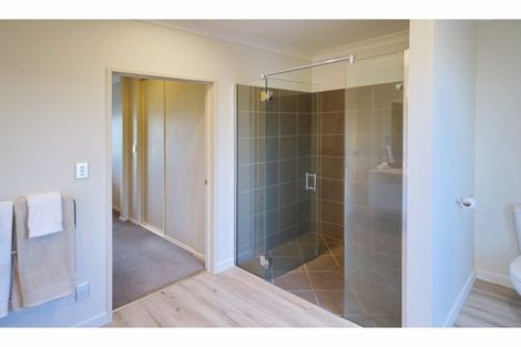 Photo of property in 5 Corsican Grove, Parklands, Christchurch, 8083