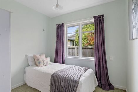 Photo of property in 17 Grimseys Road, Redwood, Christchurch, 8051