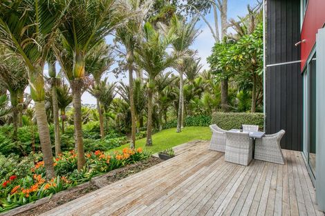 Photo of property in 11a Shearer Drive, Oakura, 4314