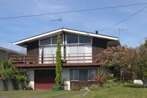 Photo of property in 32 Hillcrest Avenue, Hillcrest, Rotorua, 3015