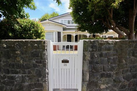 Photo of property in 25a Grand View Road, Remuera, Auckland, 1050