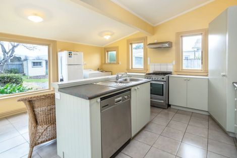 Photo of property in 24 Wyndham Street, Carterton, 5713