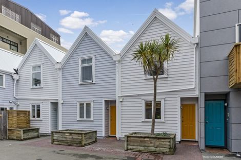 Photo of property in Victoria Villas, 43/35 Pirie Street, Mount Victoria, Wellington, 6011