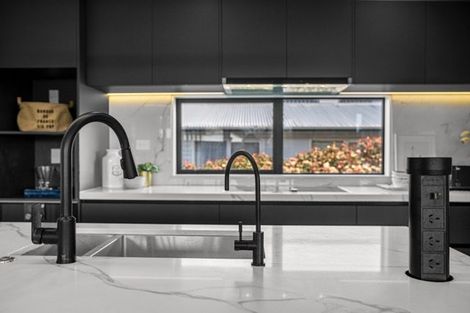 Photo of property in 5b Lomond Street, Takapuna, Auckland, 0622