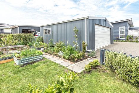 Photo of property in 5 Toi Street, Tawhero, Whanganui, 4501