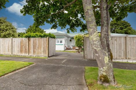 Photo of property in 48 Ararino Street, Trentham, Upper Hutt, 5018