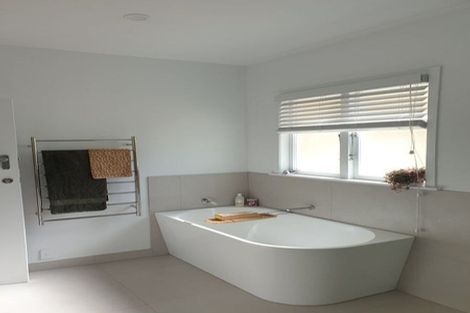 Photo of property in 38 Windsor Road, Maeroa, Hamilton, 3200