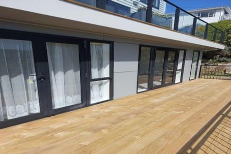 Photo of property in 30a Paremata Crescent, Paremata, Porirua, 5024