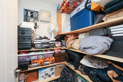 Photo of property in 8 Settlers Close, Whalers Gate, New Plymouth, 4310