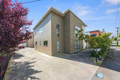 Photo of property in 2/167 Knighton Road, Hillcrest, Hamilton, 3216