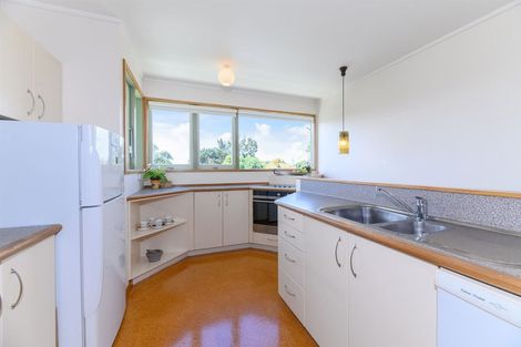 Photo of property in 105 Braemar Road, Castor Bay, Auckland, 0620