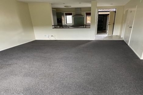 Photo of property in 7/21 Armoy Drive, East Tamaki, Auckland, 2016