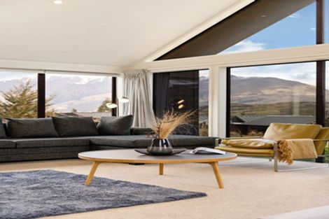 Photo of property in 35 Jacks Point Rise, Jacks Point, Queenstown, 9371