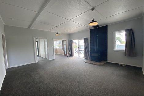 Photo of property in 219 Forestry Road, Waitoki, Kaukapakapa, 0871