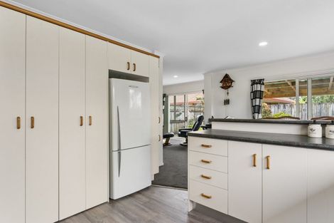 Photo of property in 687 Gloucester Road, Papamoa Beach, Papamoa, 3118